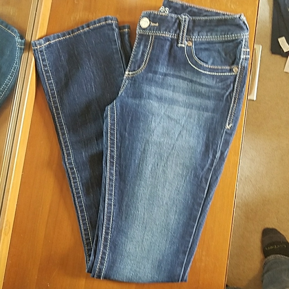 Maurices Straight Leg Jean